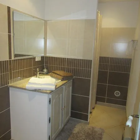 Apartamento Le Grand Barsan Vaison-la-Romaine Exterior foto